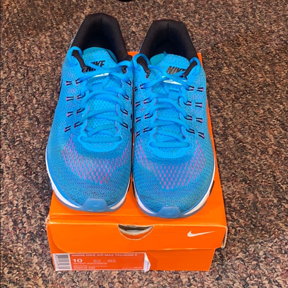 Women’s Nike Air Max Tailwind